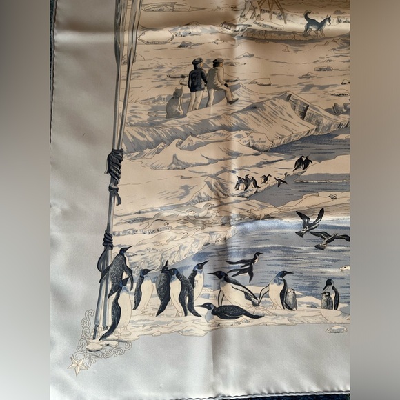 SOLD - HERMES 90CM SCARF Hommage A L'Explorateur Sir Ernest Shackleton 2005 Blue - Picture 11 of 12